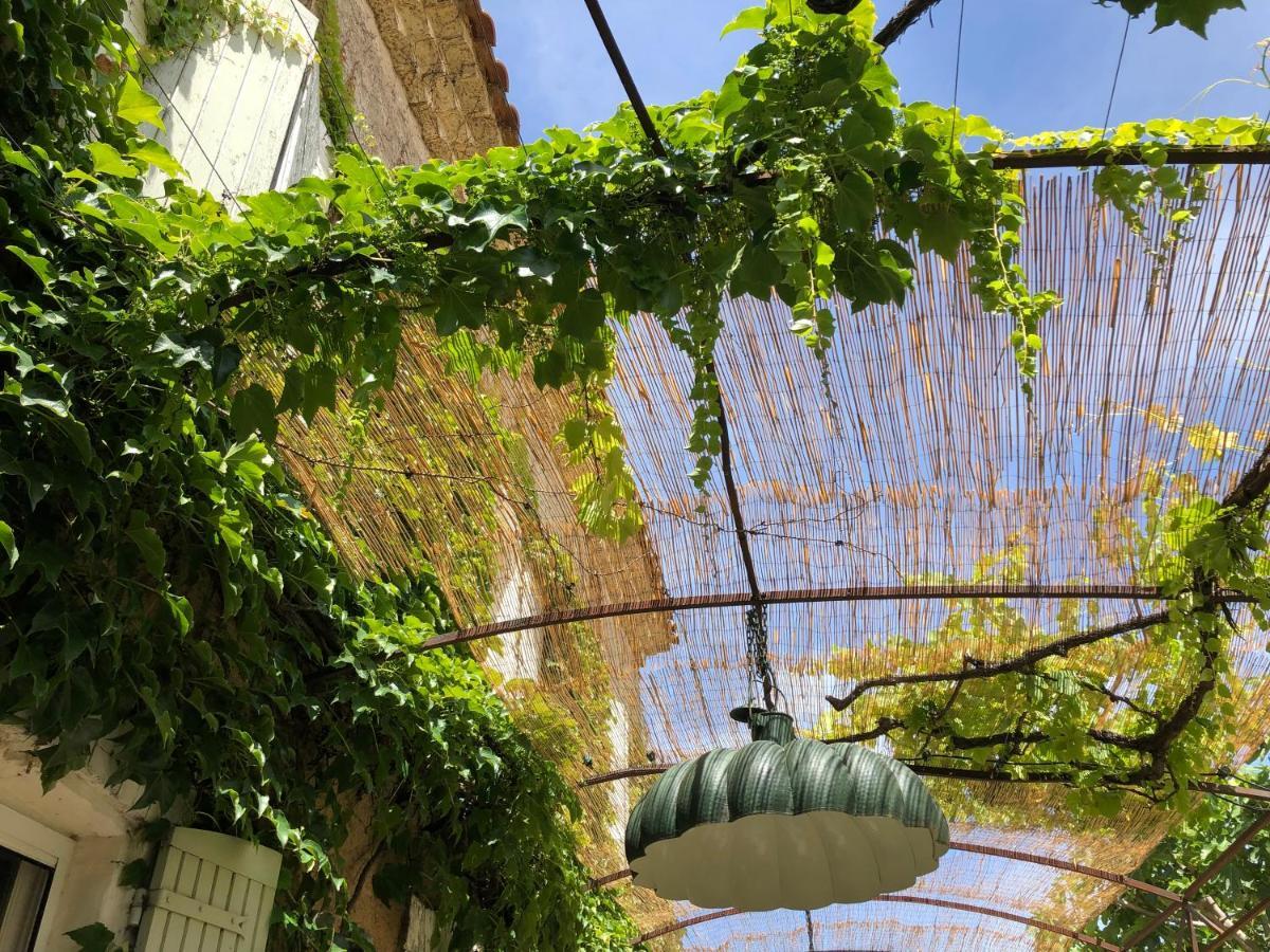 La Belle Etoile Chambres Roaix Kültér fotó